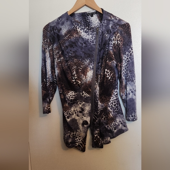BOHO CHIC Tops - Animal Print Women's Tunic Top